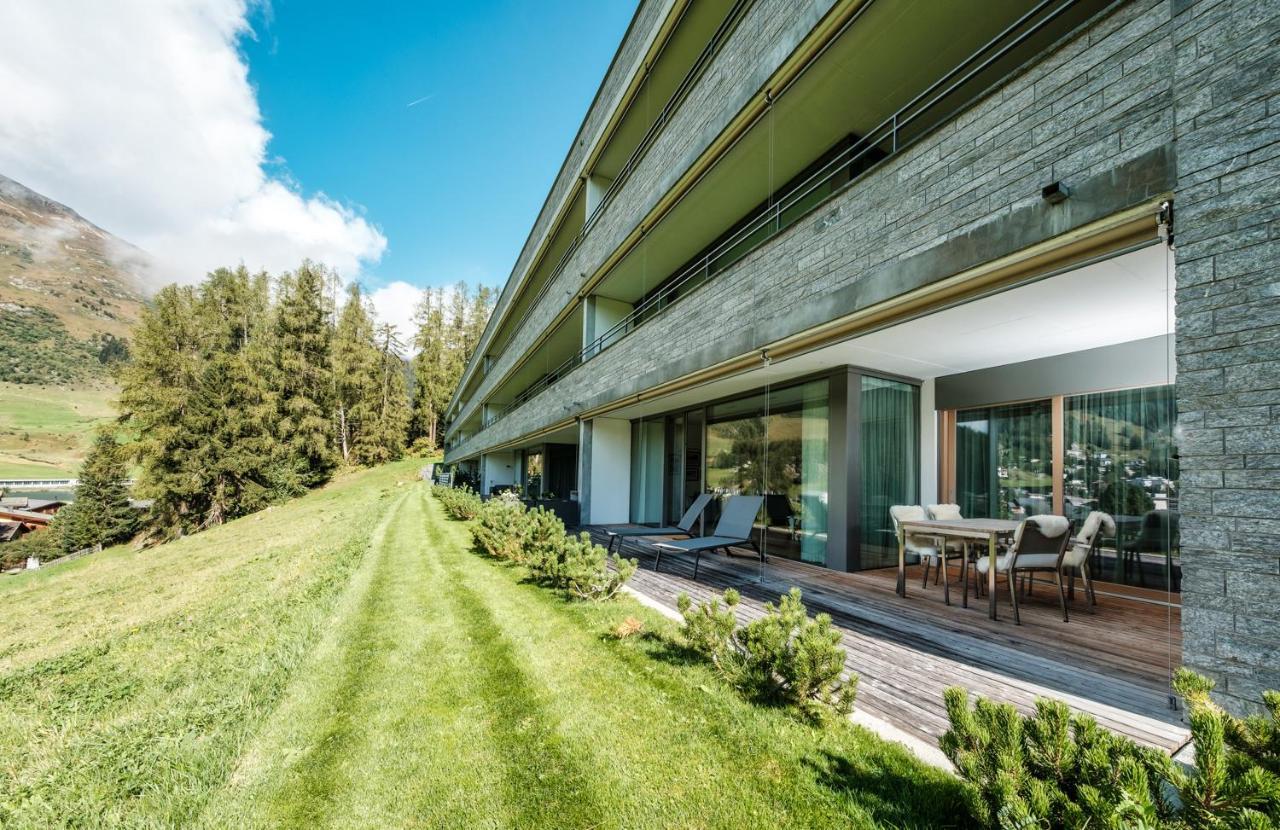 Luxury Panorama Apartment With Alpengold Spa Access Davos Luaran gambar