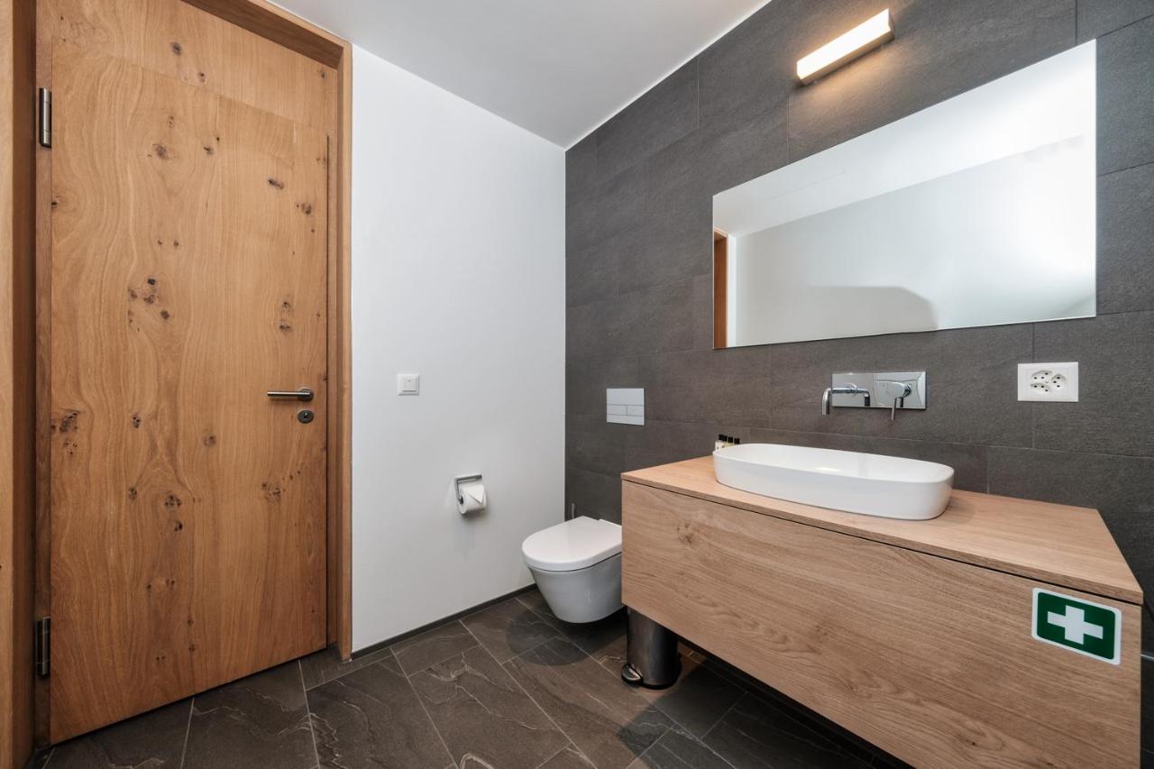Luxury Panorama Apartment With Alpengold Spa Access Davos Luaran gambar